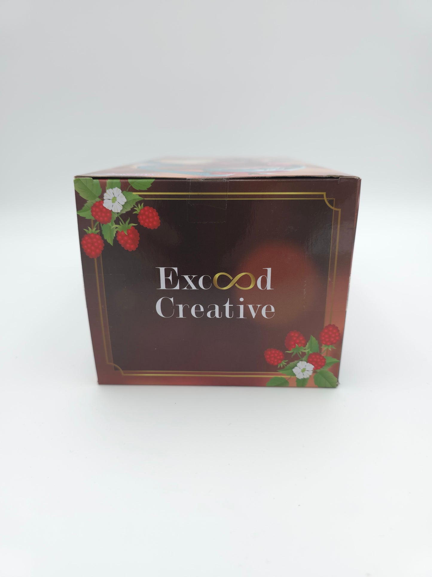 FuRyu Hatsune Miku Exceed Creative SweetSweets Series Figure - Noel Raspberry Ver.