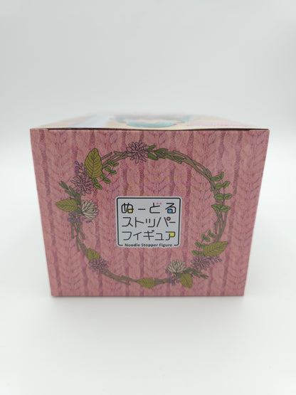 FuRyu Hatsune Miku Noodle Stopper Figure Autumn Date Pink Ver.