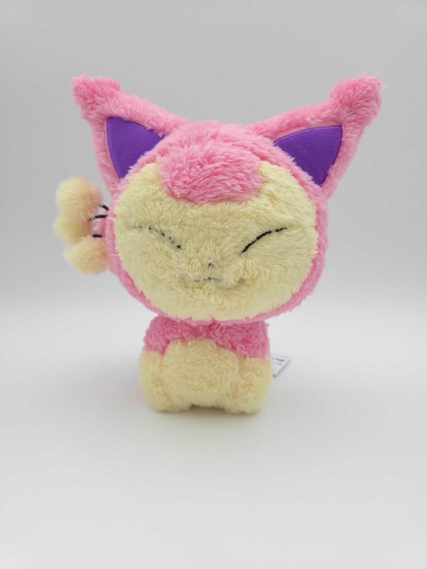 Banpresto Pokemon Skitty Fluffy Plush